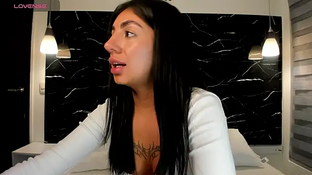 ANTONELLA  ROUSE  online show from 03/15/25, 03:29