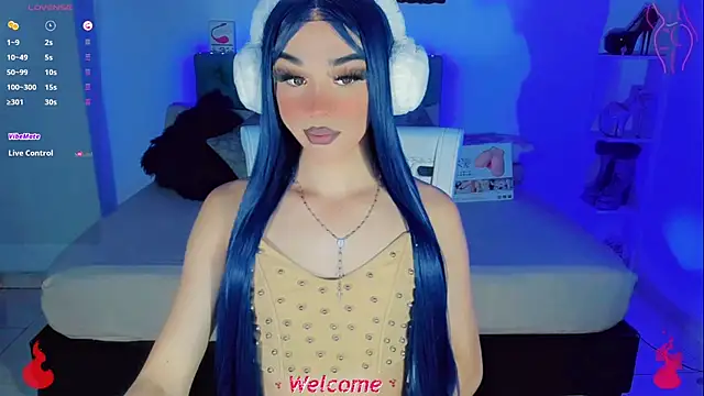 Snapshot of Baby_Aliz chatting on 11/04/25, 01:38 Baby Aliz online show from 11/04/25, 01:38