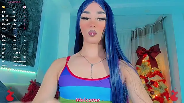 Snapshot of Baby_Aliz chatting on 11/13/25, 08:35 Baby Aliz online show from 11/13/25, 08:35