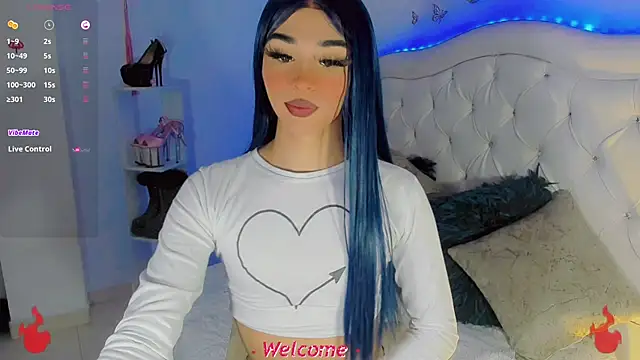 Snapshot of Baby_Aliz chatting on 11/16/25, 07:03 Baby Aliz online show from 11/16/25, 07:03