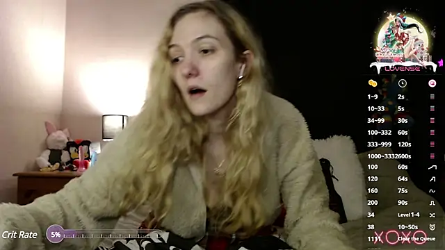 Snapshot of EllieeRose chatting on 01/08/25, 06:41 EllieeRose online show from 01/08/25, 06:41