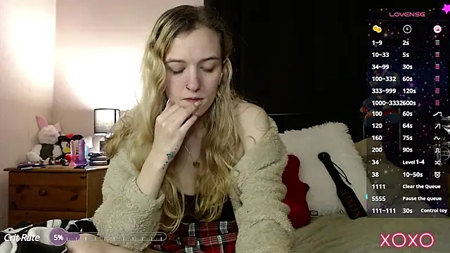 Snapshot of EllieeRose chatting on 01/21/25, 11:13 EllieeRose online show from 01/21/25, 11:13