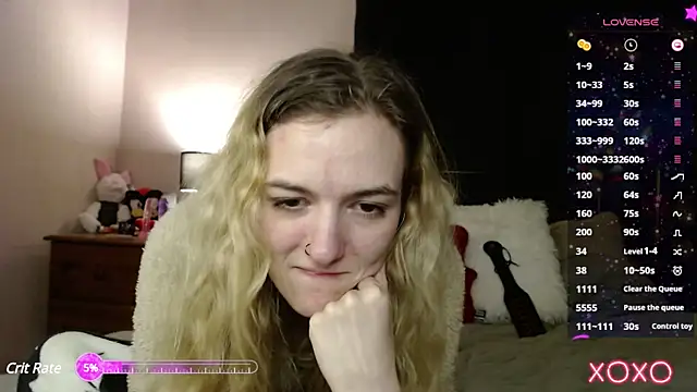 Snapshot of EllieeRose chatting on 03/18/25, 09:31 EllieeRose online show from 03/18/25, 09:31