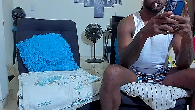 Snapshot of kerlysmith_24 chatting on 05/15/26, 03:19 kerlysmith 24 online show from 05/15/26, 03:19