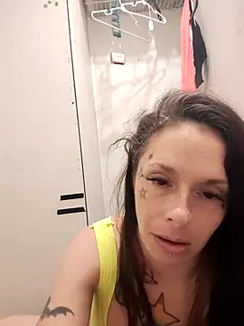 Snapshot of vvictoria_xxx chatting on 09/25/25, 05:00 vvictoria xxx online show from 09/25/25, 05:00