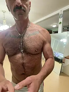 DaddySnowXX online show from 05/12/26, 03:58
