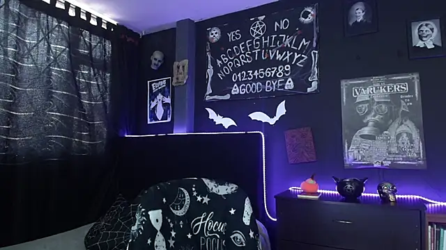 Snapshot of Goddess_Mortem chatting on 03/02/26, 07:21 Goddess Mortem online show from 03/02/26, 07:21