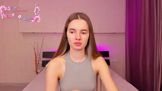 Snapshot of Erika_Carpenter chatting on 12/05/24, 10:12 Erika Carpenter online show from 12/05/24, 10:12