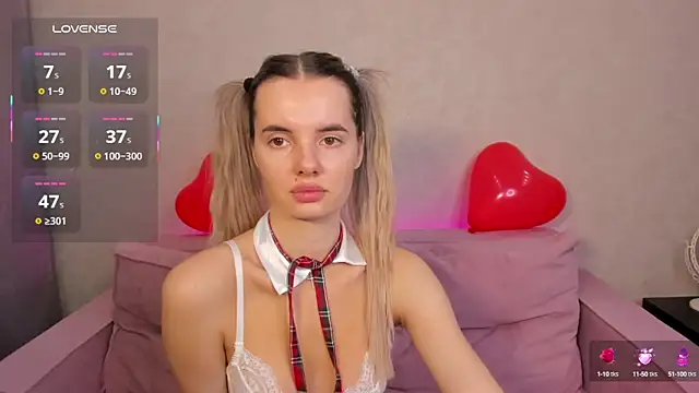 Snapshot of Erika_Carpenter chatting on 02/19/25, 11:57 Erika Carpenter online show from 02/19/25, 11:57