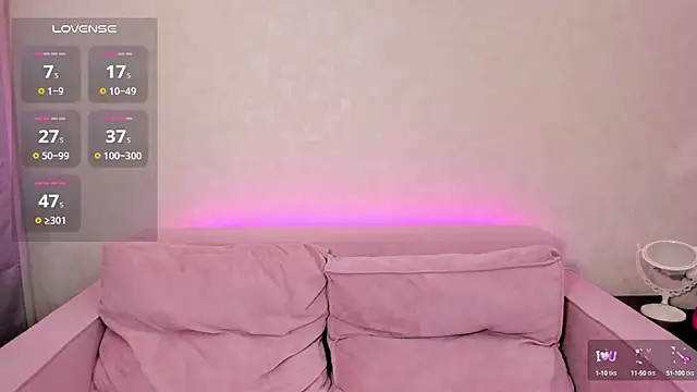 Snapshot of Erika_Carpenter chatting on 03/10/25, 03:23 Erika Carpenter online show from 03/10/25, 03:23