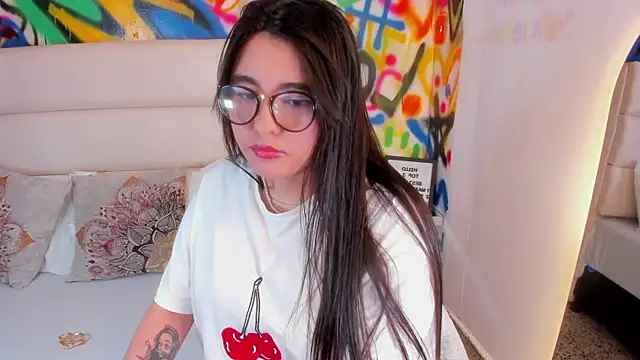 Liana Bernocchi online show from 11/12/25, 09:14