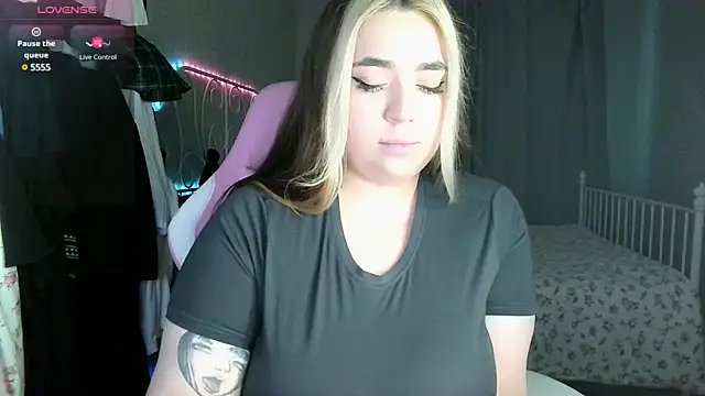 Roxy Sakura online show from 01/29/25, 01:28