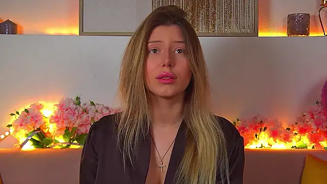 LiliaBianka online show from 02/16/25, 09:37