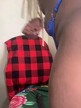 Wzz   online show from 11/07/25, 07:08