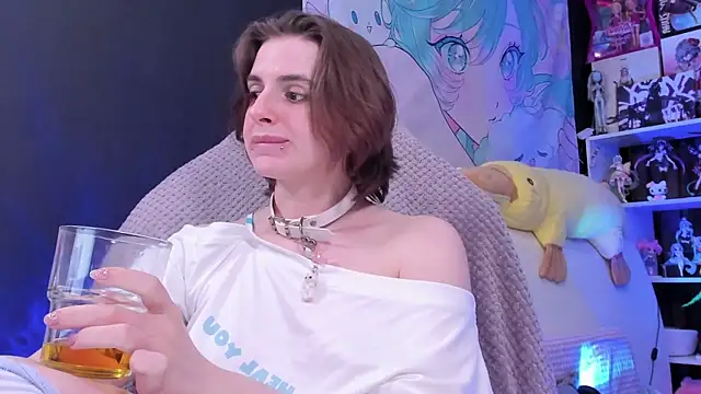 Snapshot of Supaidagaru chatting on 04/08/26, 05:35 Supaidagaru online show from 04/08/26, 05:35