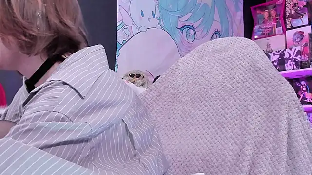 Snapshot of Supaidagaru chatting on 04/14/26, 04:57 Supaidagaru online show from 04/14/26, 04:57