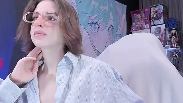 Snapshot of Supaidagaru chatting on 04/19/26, 04:50 Supaidagaru online show from 04/19/26, 04:50