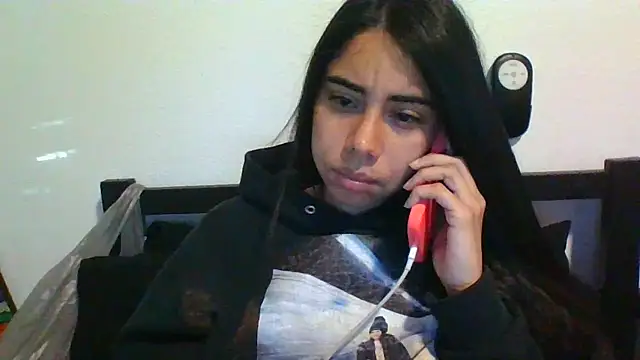 Snapshot of catrinasexy19 chatting on 12/02/24, 07:38 catrinasexy19 online show from 12/02/24, 07:38