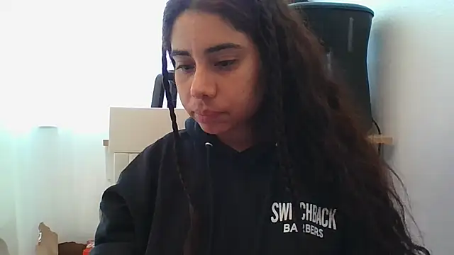 Snapshot of catrinasexy19 chatting on 09/08/25, 04:28 catrinasexy19 online show from 09/08/25, 04:28