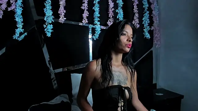 Snapshot of MaddyHudson chatting on 03/13/26, 10:38 MaddyHudson online show from 03/13/26, 10:38