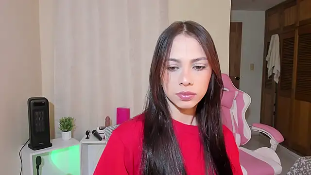 shanakendal2 online show from 02/26/25, 01:41