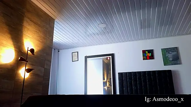 Snapshot of AsmodeoCox chatting on 04/08/26, 12:49 AsmodeoCox online show from 04/08/26, 12:49