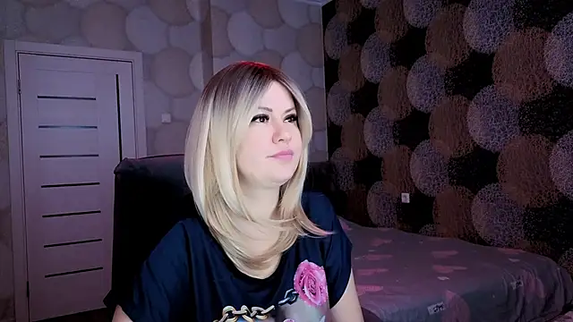 natusik online show from 12/19/24, 12:56