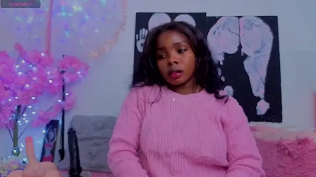 KilyetVera3x online show from 02/13/26, 05:03