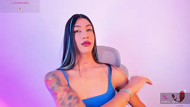 Snapshot of sofiaa_grey_ chatting on 11/14/25, 12:48 sofiaa grey online show from 11/14/25, 12:48