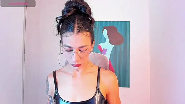 Snapshot of sofiaa_grey_ chatting on 02/10/26, 03:49 sofiaa grey online show from 02/10/26, 03:49