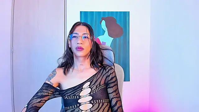 Snapshot of sofiaa_grey_ chatting on 04/09/26, 02:33 sofiaa grey online show from 04/09/26, 02:33