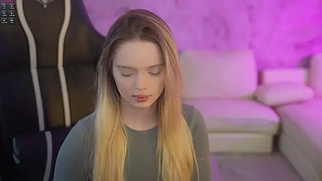 Cassy-Celestial  online show from 10/17/25, 04:48