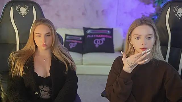 Cassy-Celestial  online show from 11/11/25, 08:36