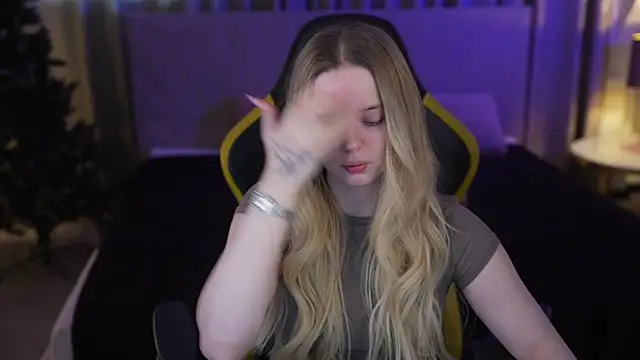 Cassy-Celestial  online show from 01/14/26, 09:15