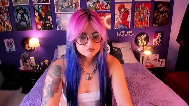 Snapshot of anne_cross chatting on 09/11/25, 11:16 anne cross online show from 09/11/25, 11:16