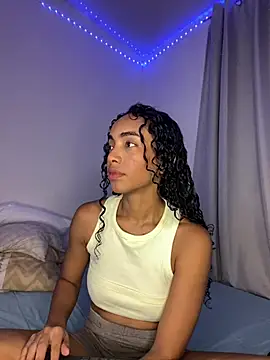 nicoleebony1 online show from 02/28/25, 09:33