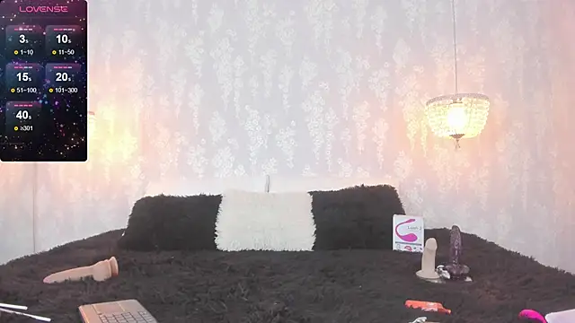 leigh-angels online show from 10/25/25, 10:37