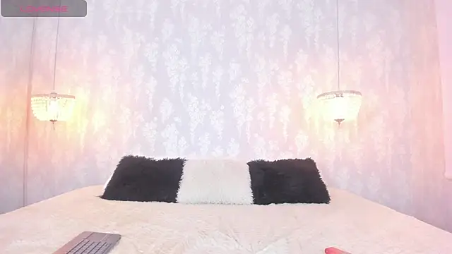 leigh-angels online show from 11/09/25, 09:57