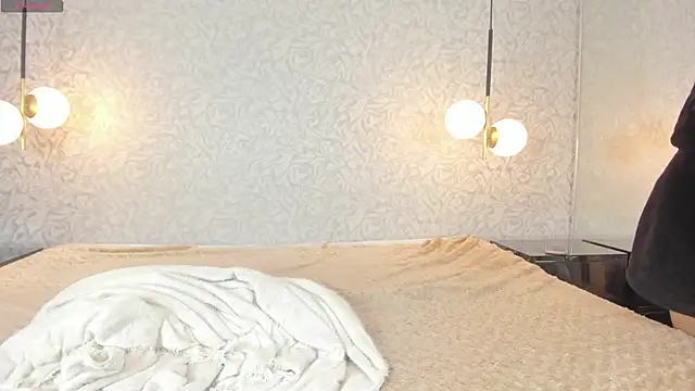 Snapshot of leigh-angels chatting on 03/21/26, 10:57 leigh-angels online show from 03/21/26, 10:57