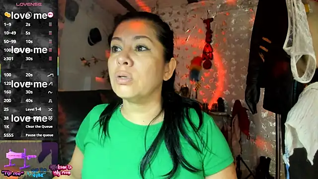 Snapshot of Erlinda-engel chatting on 06/23/26, 12:14 Erlinda-engel online show from 06/23/26, 12:14