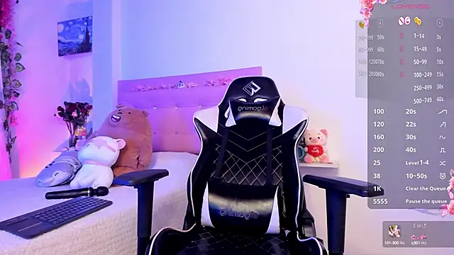 Snapshot of little_jade chatting on 02/04/25, 12:29 little jade online show from 02/04/25, 12:29