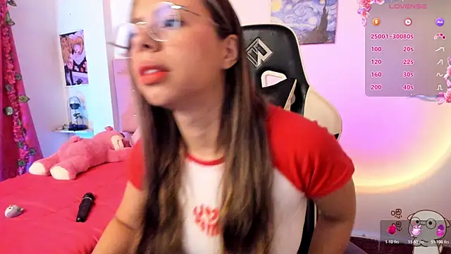 Snapshot of little_jade chatting on 09/23/25, 07:50 little jade online show from 09/23/25, 07:50