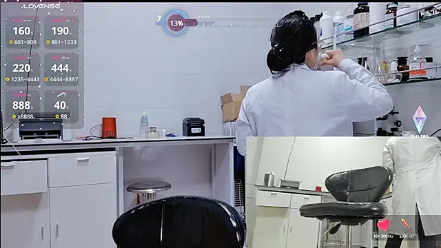 Snapshot of Kathylove_2023 chatting on 02/22/25, 08:29 Kathylove 2023 online show from 02/22/25, 08:29