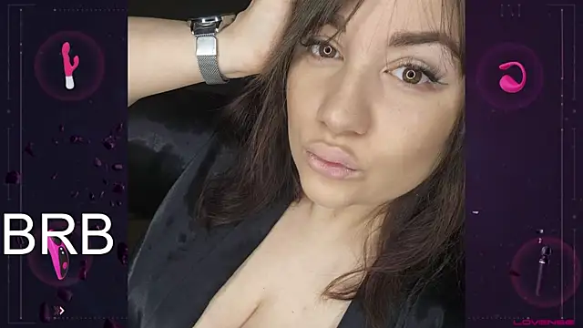 Snapshot of Tracy_Sergio209 chatting on 12/26/24, 09:44 Tracy Sergio209 online show from 12/26/24, 09:44