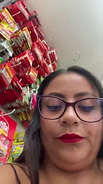 Snapshot of Sol_biglips chatting on 11/30/25, 01:15 Sol biglips online show from 11/30/25, 01:15