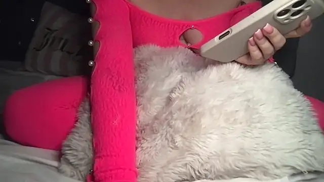 Snapshot of femmefatalebabe chatting on 11/26/25, 03:29 femmefatalebabe online show from 11/26/25, 03:29