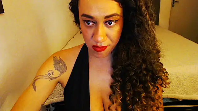 Snapshot of gauchinhaG chatting on 07/11/26, 06:43 gauchinhaG online show from 07/11/26, 06:43