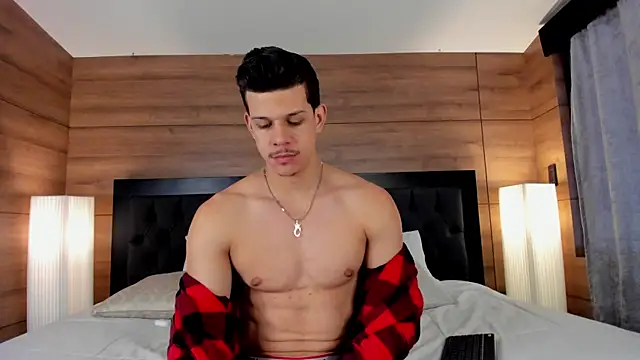 Snapshot of MarcoSullivan chatting on 12/22/24, 04:17 MarcoSullivan online show from 12/22/24, 04:17