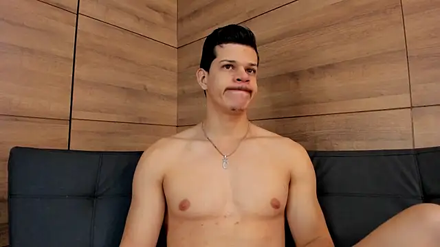 Snapshot of MarcoSullivan chatting on 12/30/24, 11:59 MarcoSullivan online show from 12/30/24, 11:59