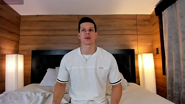 Snapshot of MarcoSullivan chatting on 03/11/25, 11:55 MarcoSullivan online show from 03/11/25, 11:55